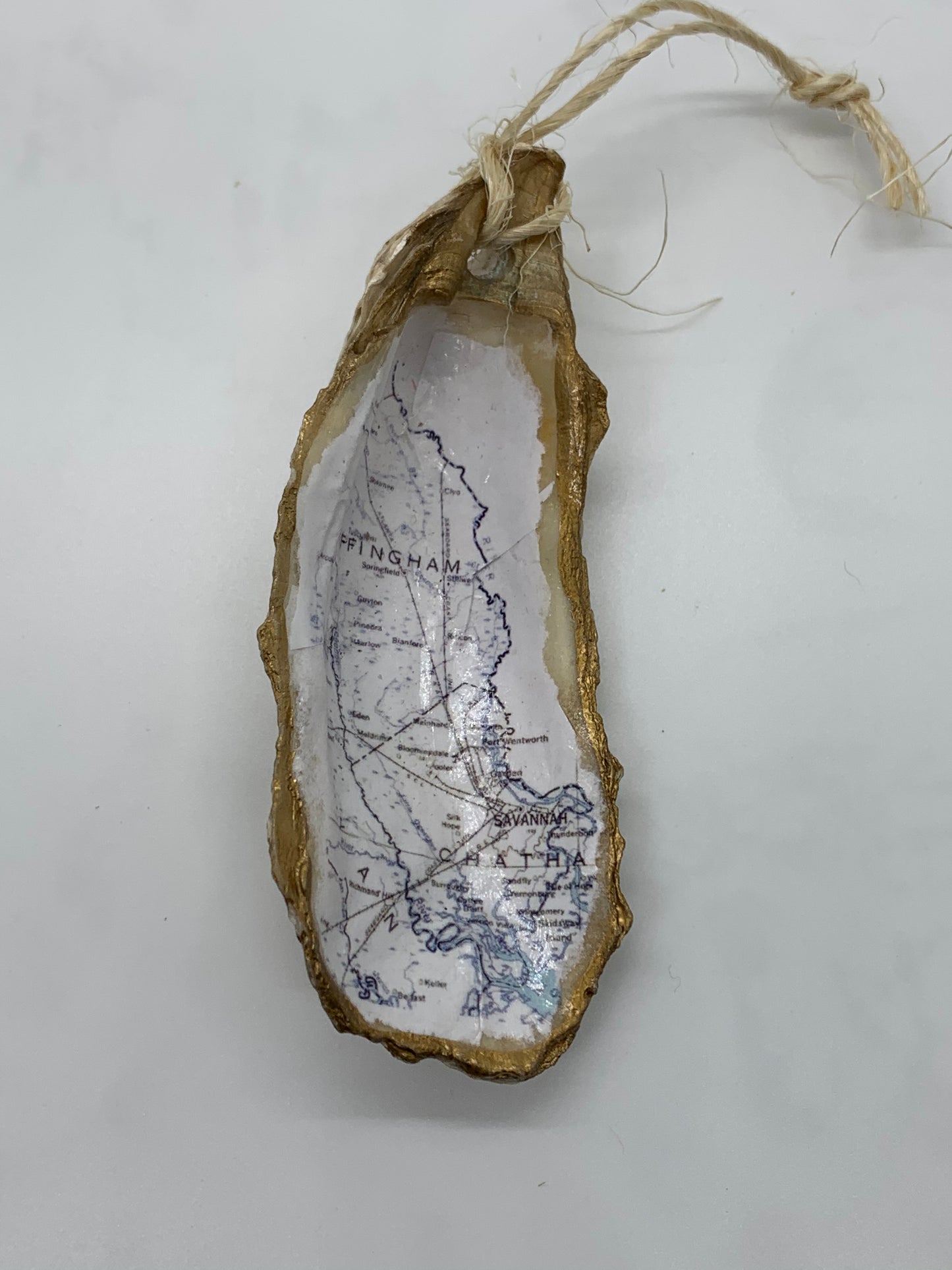 Oyster ornament Effingham map