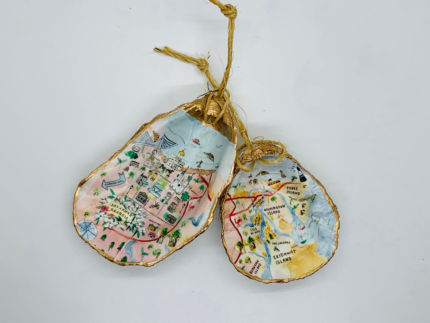 Oyster ornament Savannah Islands map